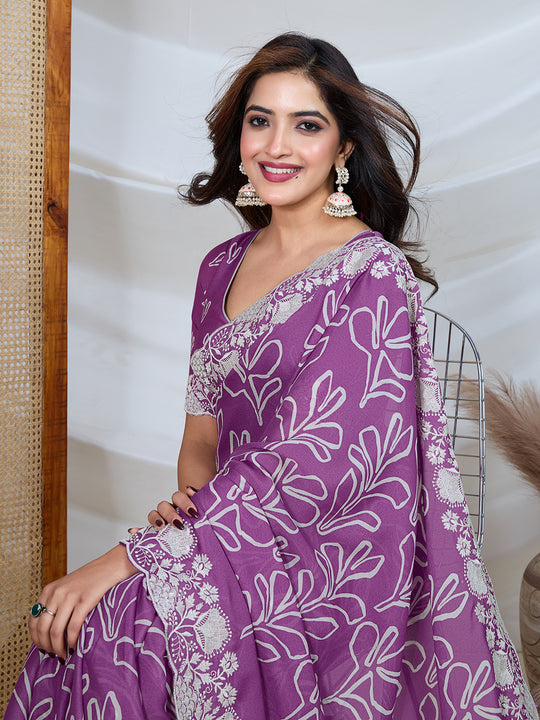 Poly Georgette Geometric Print Saree With Embroidery And Scaloping Work With Unstitched Blouse Piece