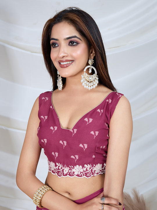 Poly Georgette Geometric Print Saree With Embroidery And Scaloping Work With Unstitched Blouse Piece