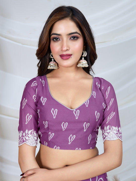 Poly Georgette Geometric Print Saree With Embroidery And Scaloping Work With Unstitched Blouse Piece