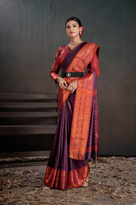 Soft Silk Chitt Palu With Contrast Blouse Weaving Saree