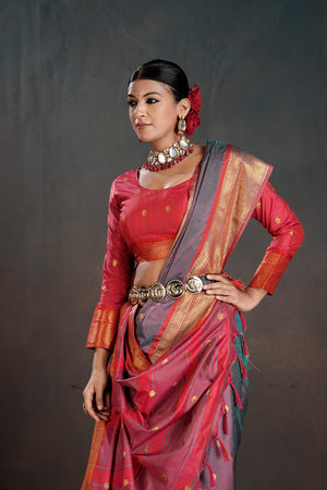 Soft Silk Chitt Palu With Contrast Blouse Weaving Saree