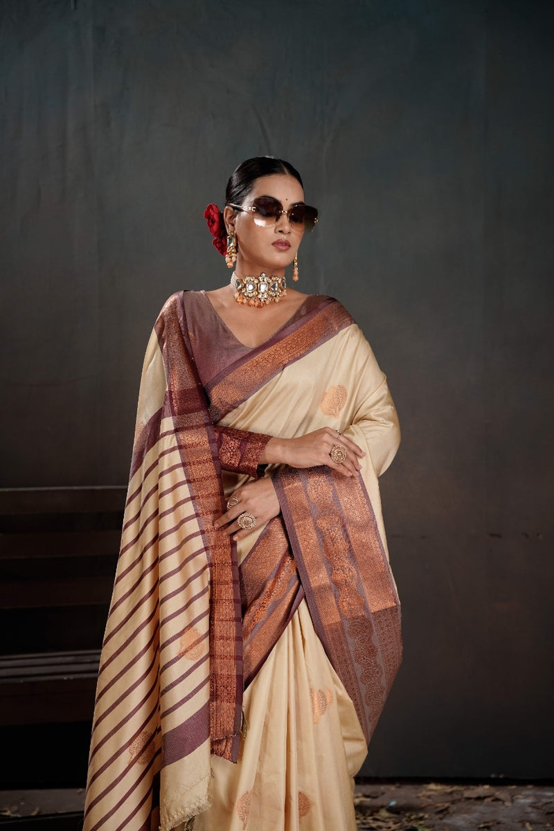 Buy Soft Silk Chitt Palu With Contrast Blouse Weaving Saree 52988 ...