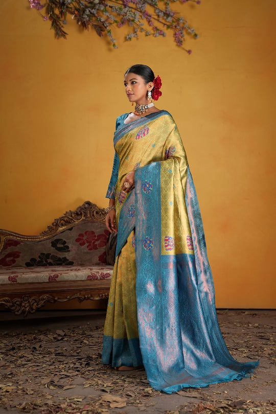 Kanjeevaram Silk Rich Palu With Contrast Blouse Weaving Silk Saree