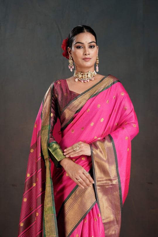 Soft Silk Chitt Palu With Contrast Blouse Weaving Saree