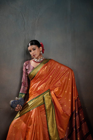 Soft Silk Chitt Palu With Contrast Blouse Weaving Saree