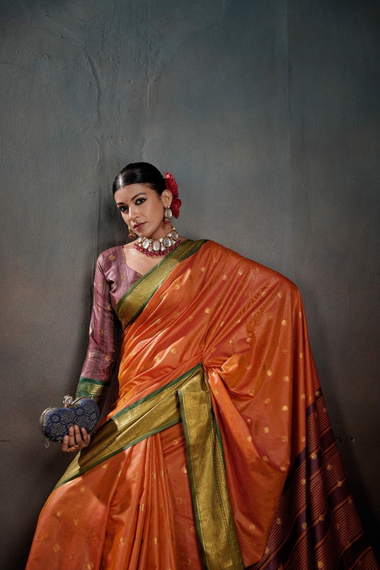 Soft Silk Chitt Palu With Contrast Blouse Weaving Saree