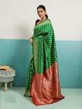 Running Contrast Blouse With Sleeve Patta Banarasi Silk Saree