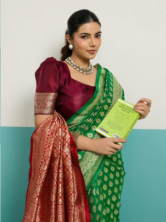Running Contrast Blouse With Sleeve Patta Banarasi Silk Saree