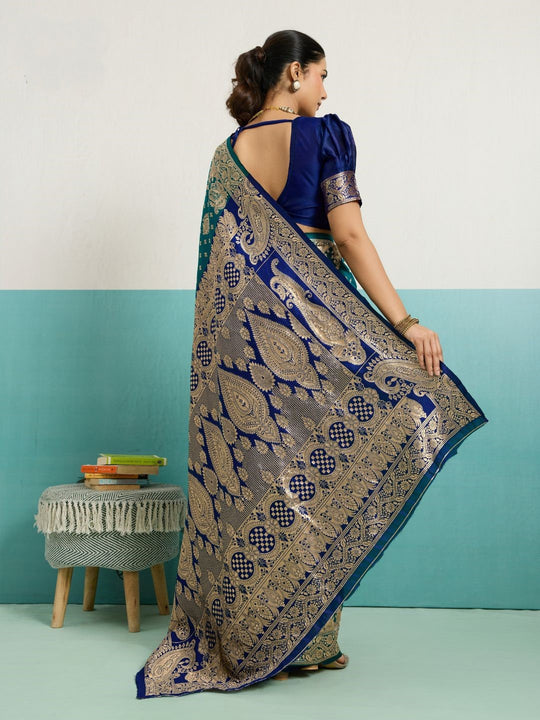Running Contrast Blouse With Sleeve Patta Banarasi Silk Saree