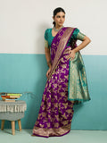 Running Contrast Blouse With Sleeve Patta Banarasi Silk Saree