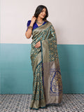 Running Contrast Blouse With Sleeve Patta Banarasi Silk Saree