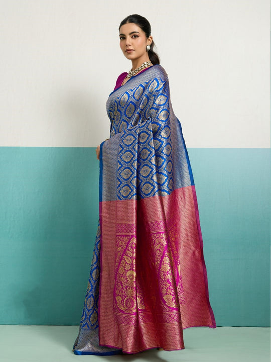 Running Contrast Blouse With Sleeve Patta Banarasi Silk Saree