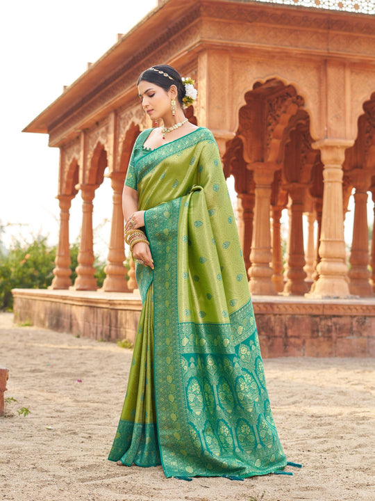Green Soft Banarasi Silk With Gold Zari Weaving With Zhallar Saree With Blouse Piece