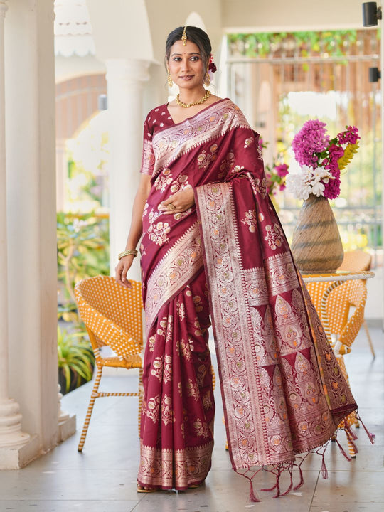 Aura Silk Weaving Design With Zari Border Banarasi Silk Saree