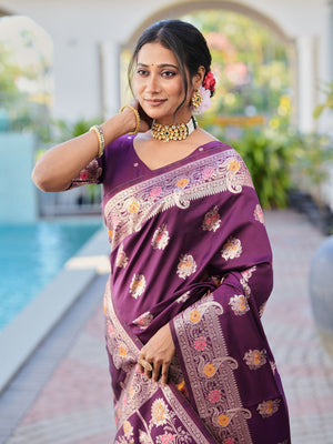 Aura Silk Weaving Design With Zari Border Banarasi Silk Saree