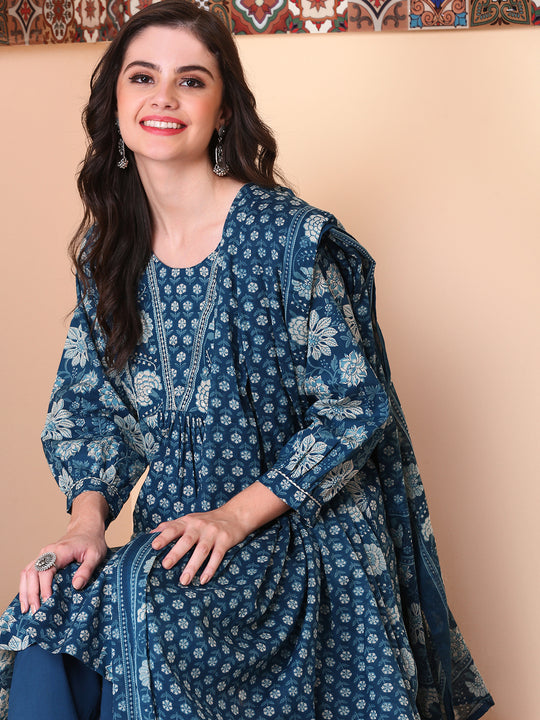 Floral Printed Round Neck Three-Quarter Sleeves Cotton Kurta with Trousers & Dupatta