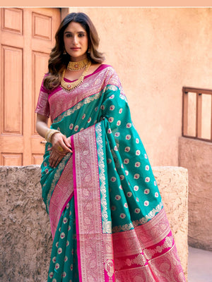 Emerald Green Soft Banarasi Silk With Gold Zari Weaving With Zhallar Saree With Blouse Piece
