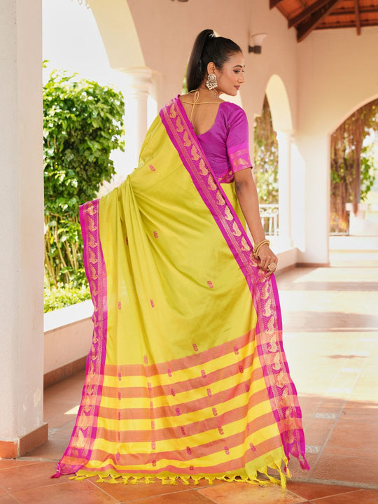 Aura Silk Weaving Design With Zari Border Banarasi Silk Saree
