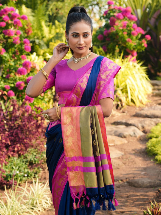 Aura Silk Weaving Design With Zari Border Banarasi Silk Saree