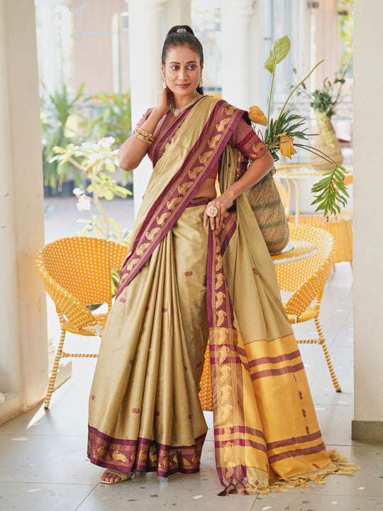 Aura Silk Weaving Design With Zari Border Banarasi Silk Saree