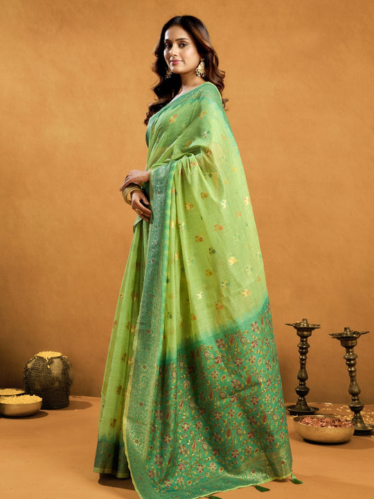 Green Premium Spun Cotton With Beautifull Zari With Jhallar & Rich Pallu Saree With Blouse Piece
