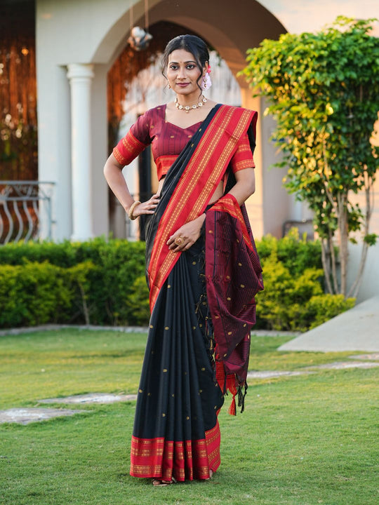 Aura Silk Weaving Design With Zari Border Banarasi Silk Saree