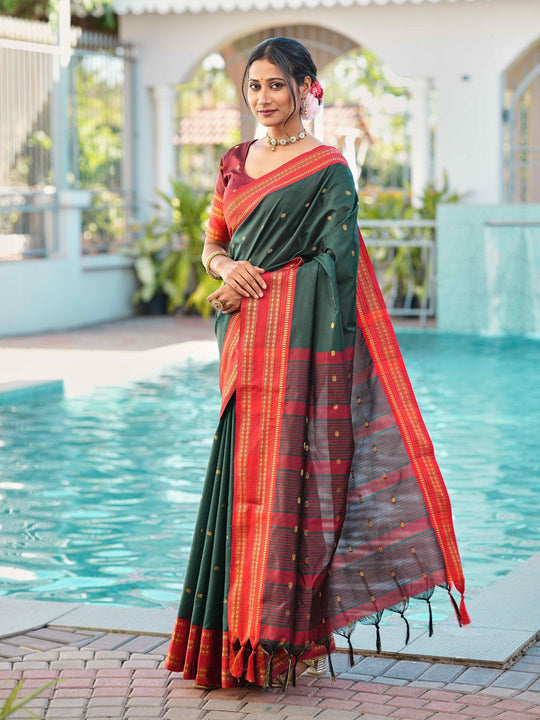 Aura Silk Weaving Design With Zari Border Banarasi Silk Saree