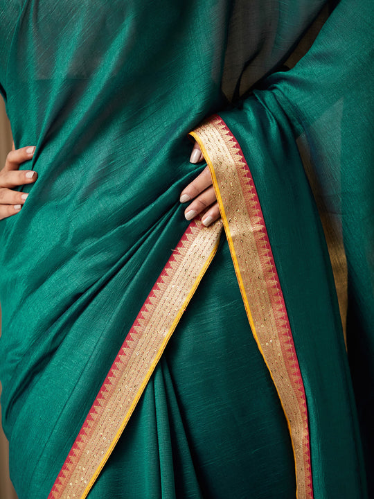 Green silk Solid Saree With Blouse Piece
