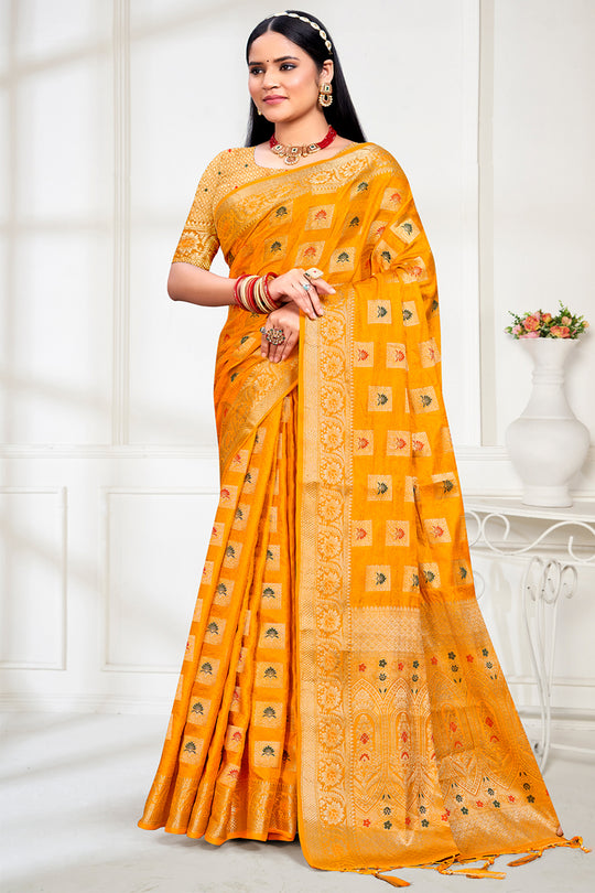 Yellow Silk Saree With Blouse Piece