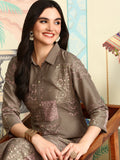 Floral Printed Regular Three-Quarter Sleeves Shirt Collar Kurta with Trousers