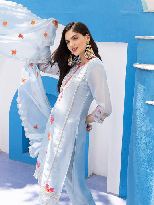 Floral Embroidered Round Neck Three-Quarter Sleeves Thread Work Kurta Set