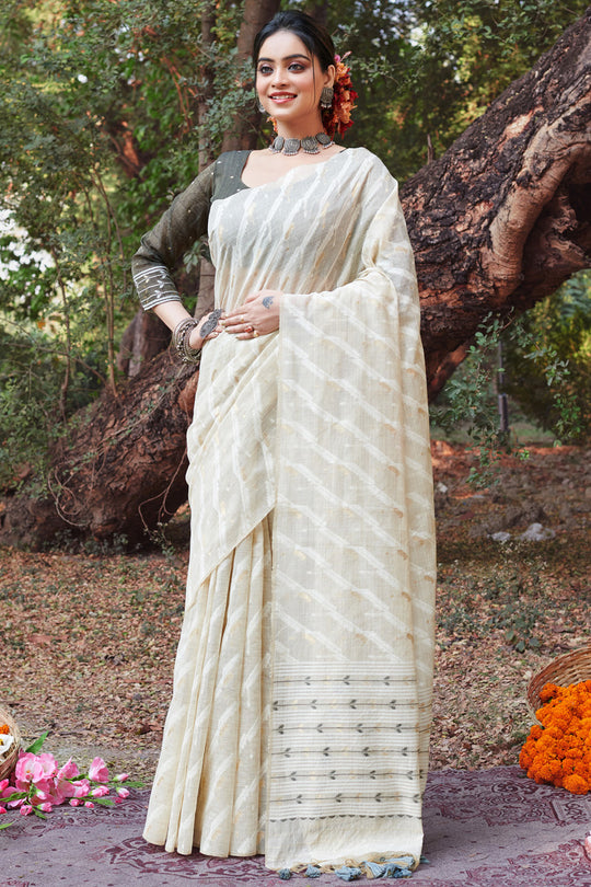 White Cotton Saree With Blouse Piece
