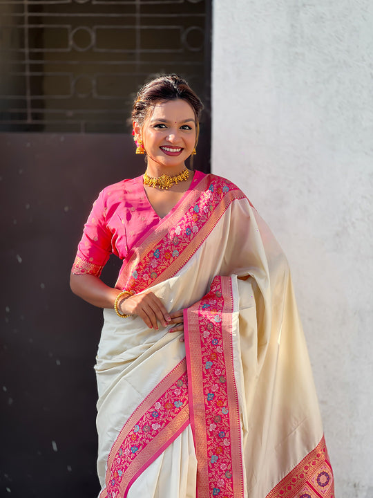 White Soft Silk Saree With Blouse Piece