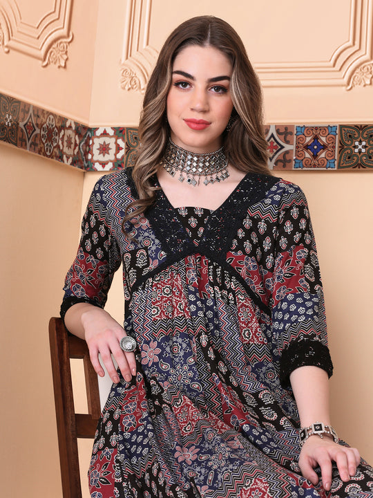 V-Neck Floral Printed Empire Pure Cotton A-Line Kurta with Trousers