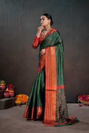 Soft Silk Chitt Palu With Contrast Blouse Weaving Saree