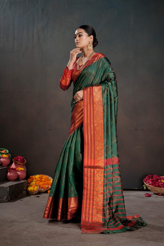 Soft Silk Chitt Palu With Contrast Blouse Weaving Saree