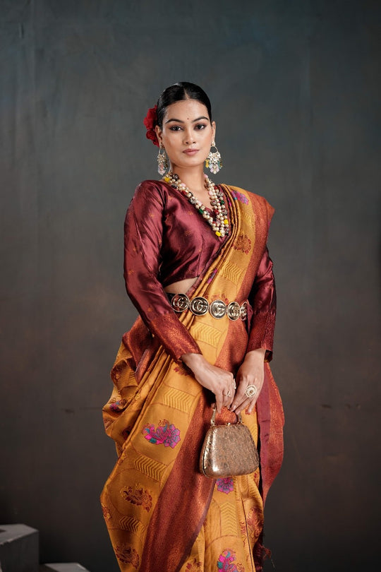 Kanjeevaram Silk Rich Palu With Contrast Blouse Weaving Silk Saree