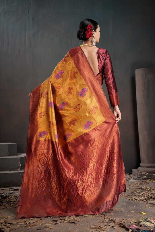 Kanjeevaram Silk Rich Palu With Contrast Blouse Weaving Silk Saree