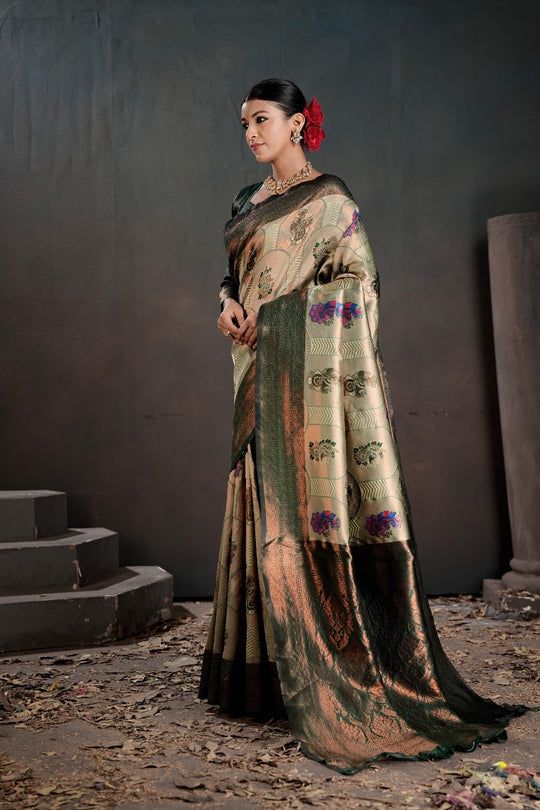 Kanjeevaram Silk Rich Palu With Contrast Blouse Weaving Silk Saree