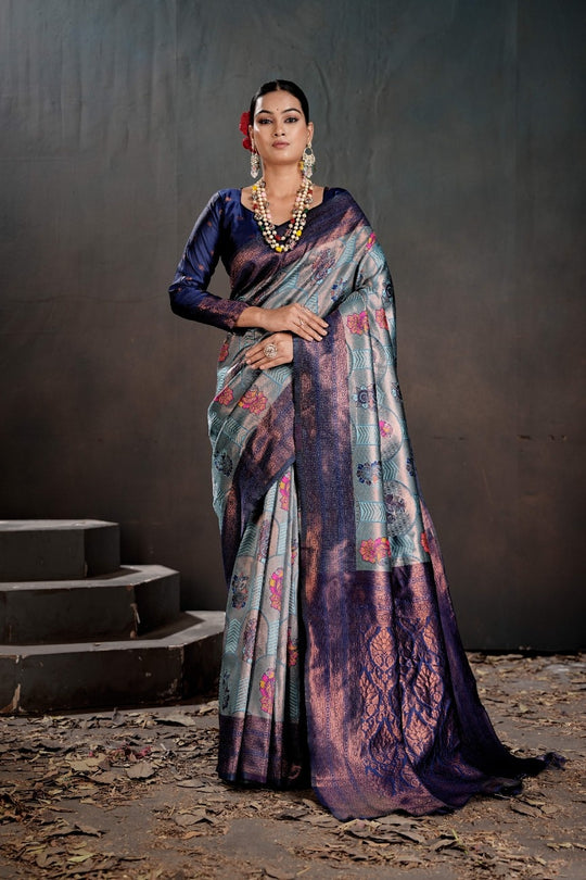 Kanjeevaram Silk Rich Palu With Contrast Blouse Weaving Silk Saree