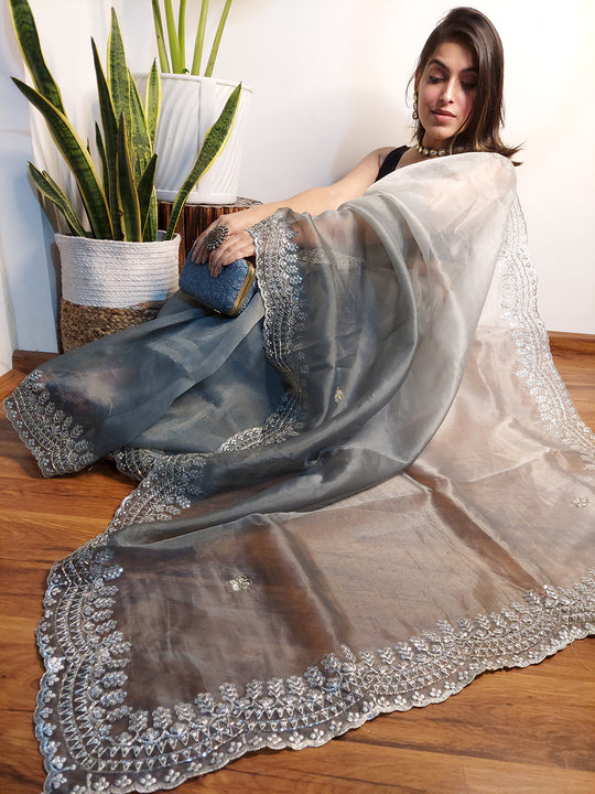 Grey Organza Saree With Blouse Piece
