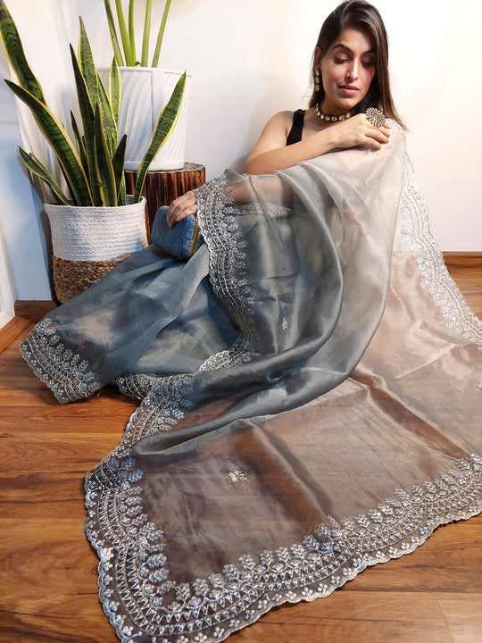 Grey Organza Saree With Blouse Piece