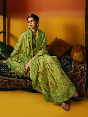 Green Cotton Blend Jamdani Saree With Blouse Piece