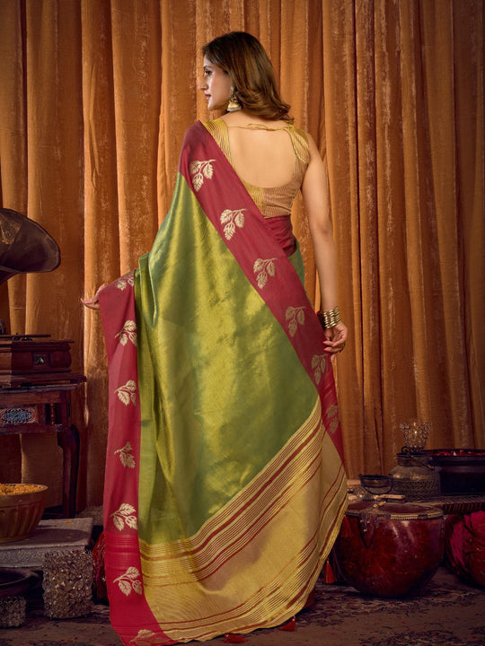 Green Soft Tissue Contrast Border With Zhallar Saree With Blouse Piece