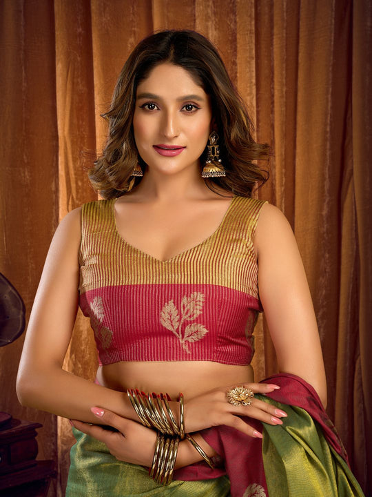 Green Soft Tissue Contrast Border With Zhallar Saree With Blouse Piece