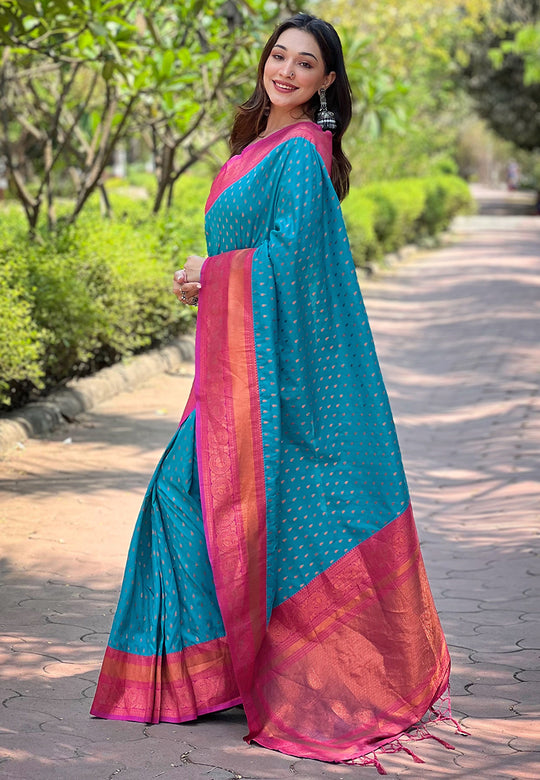 Blue Banarasi Silk Blend Saree With Blouse Piece