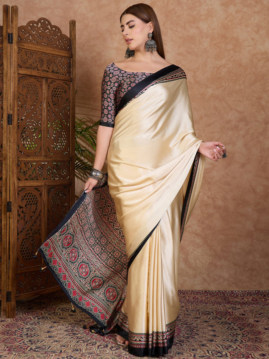 Black Semi Modal Saree With Blouse Piece