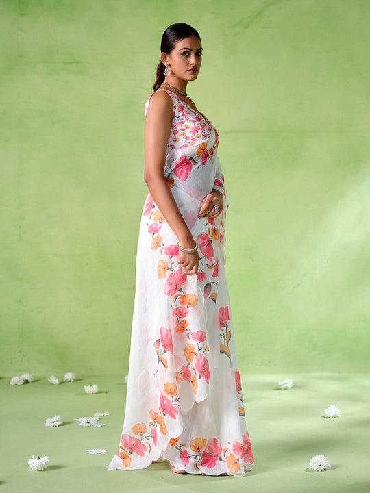 White cotton blend Printed Saree With Blouse Piece