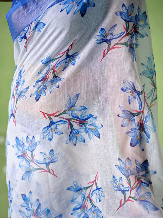blue Cotton Blend Printed Saree With Blouse Piece