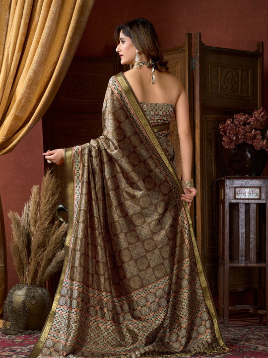Brown Cluster Digital Saree With Jacquard Border & Jhallar Saree With Blouse Piece